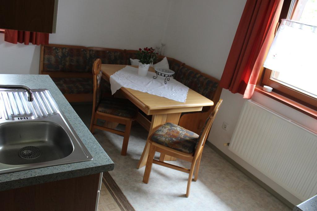 Haus Almrausch Ξενοδοχείο Ζέεφελντ Δωμάτιο φωτογραφία